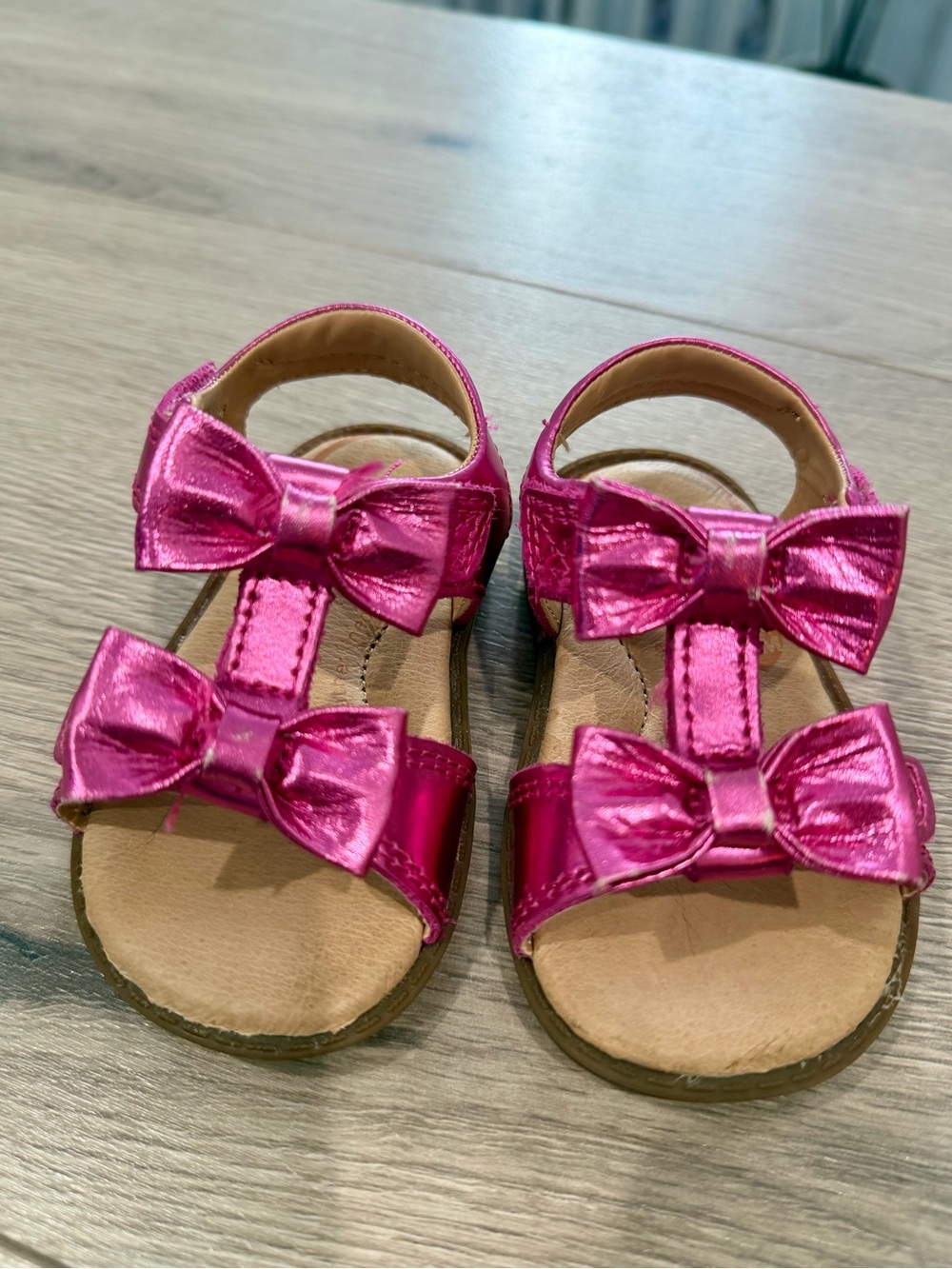 Stride Rite Metallic Pink Bow Sandals for Kids